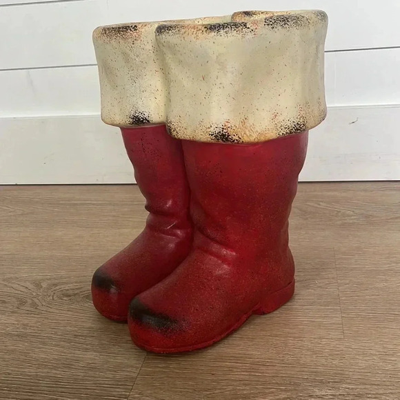 Vintage Oversized 13” tall Santa boot planter - Picture 3 of 8